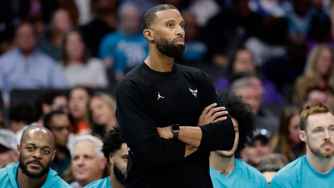 Mar 19, 2026; Charlotte, North Carolina, USA; Charlotte Hornets Head Coach Charles Lee watches from the sideline during the third quarter against the Orlando Magic at Spectrum Center. Mandatory Credit: Brian Westerholt-Imagn Images Mar 19, 2026; Charlotte, North Carolina, USA; Charlotte Hornets Head Coach Charles Lee watches from the sideline during the third quarter against the Orlando Magic at Spectrum Center. Mandatory Credit: Brian Westerholt-Imagn Images