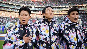 Südkorea bei der Nationalhymne gegen Mexiko
