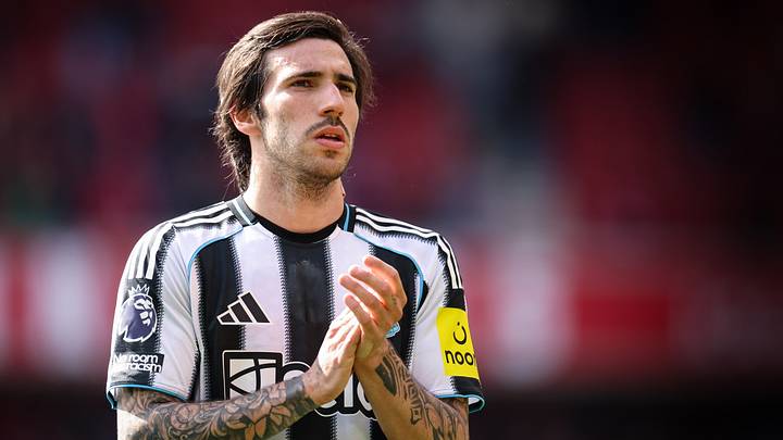 Nottingham Forest v Newcastle United - Premier League