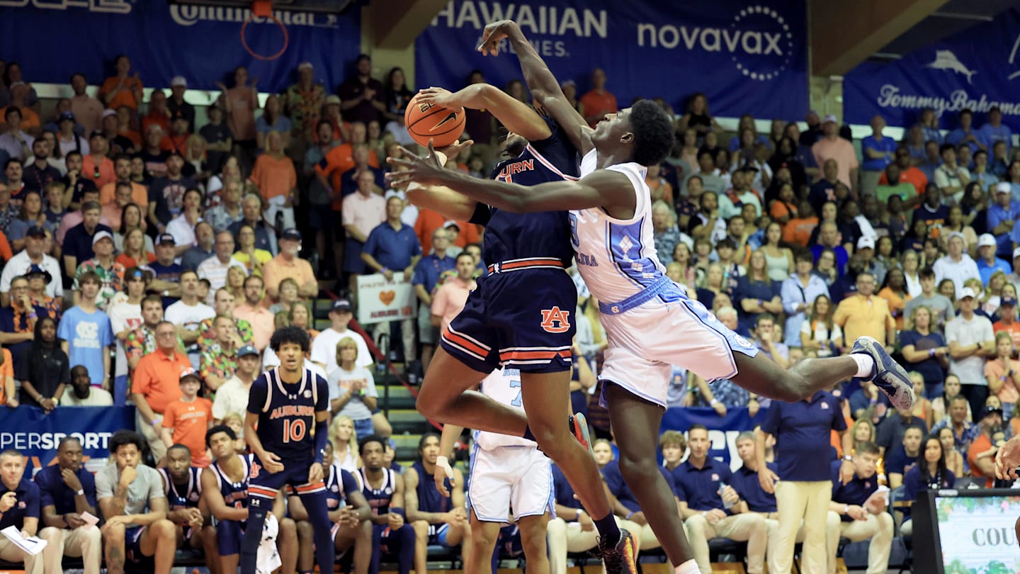 Rookie Offers Solution to UNC Basketball Struggles Early in Contests