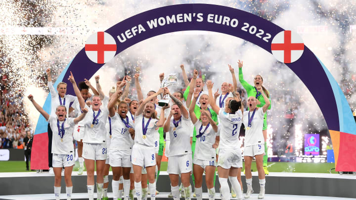 L'Angleterre victorieuse à domicile pour la première fois en football féminin