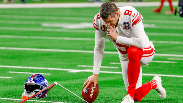 New York Giants place kicker Graham Gano 