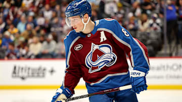 Pittsburgh Penguins v Colorado Avalanche