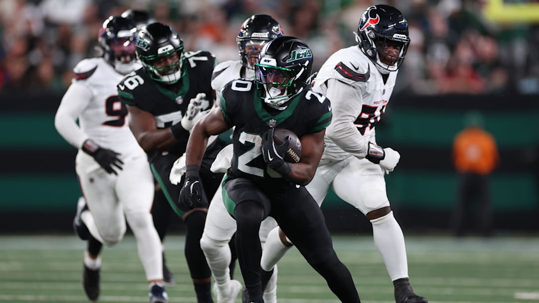 Could the winless New York Jets consider trading star running back Breece Hall? And would the Houston Texans potentially be interested? 