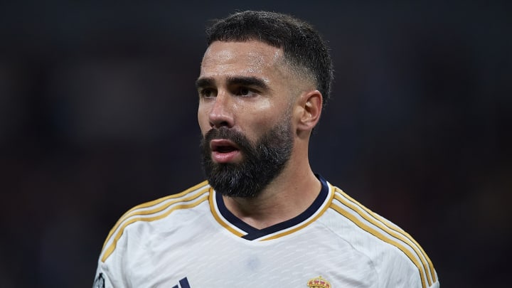 Madrid muốn giữ Carvajal