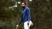J.R. Smith está participando en el golf universitario