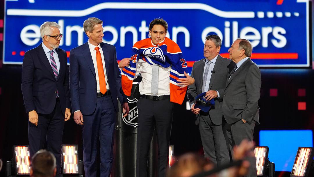 Jun 28, 2024; Las Vegas, Nevada, USA; Sam O'Reilly is selected by the Edmonton Oilers with the 32nd overall pick in the first round of the 2024 NHL Draft at The Sphere. Mandatory Credit: Stephen R. Sylvanie-Imagn Images