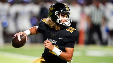 Auburn Tigers recruit and Carrollton Trojans quarterback Julian Lewis 