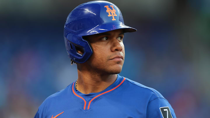 Soto signed a $735 million deal with the Mets to stay in NYC this offseason Soto signed a $735 million deal with the Mets to stay in NYC this offseason