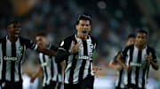 Empresa de apostas irá estampar a camisa do Botafogo a partir deste domingo (10)