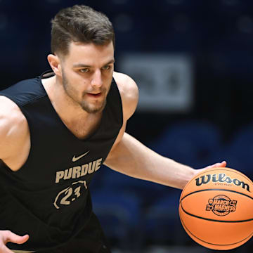 Purdue Boilermakers forward Camden Heide (23) goes to the basket 