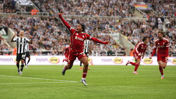 Newcastle United v Liverpool - Premier League