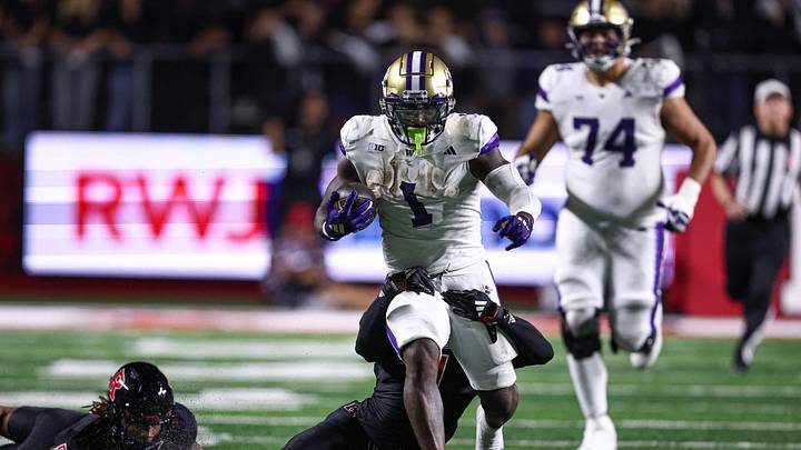 Huskies Host Rutgers on Friday Night Next Week