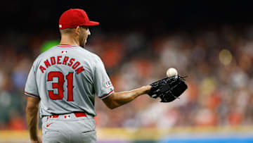 Los Angeles Angels v Houston Astros