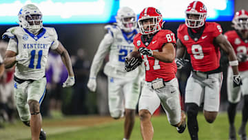 Wide receiver and return specialist Mekhi Mews, a Georgia transfer, will take a visit to Syracuse football this weekend and holds a 'Cuse offer.