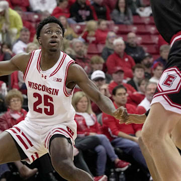 Wisconsin guard John Blackwell (25) lines up a shot during the second half of their game Monday, November 17, 2025 at the Kohl Center in Madison, Wisconsin. Wisconsin beat Southern Illinois-Edwardsvillen 94-69.