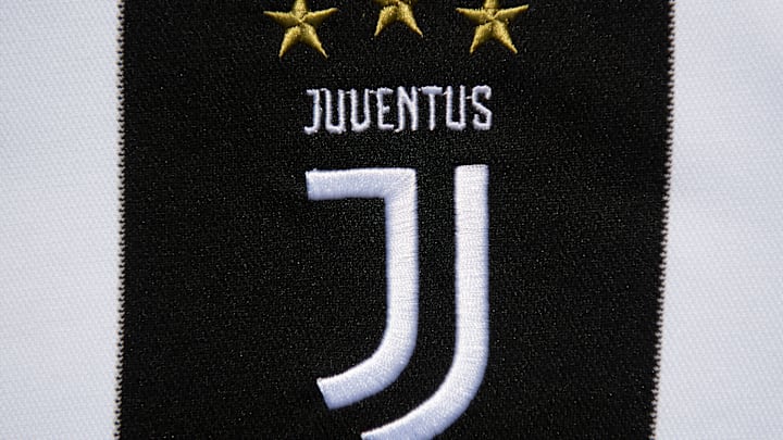 The Juventus Club Crest