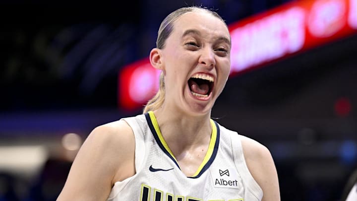 Sep 11, 2025; Arlington, Texas, USA; Dallas Wings guard Paige Bueckers (5) celebrates after the game against the Phoenix Mercury at College Park Center. Mandatory Credit: Jerome Miron-Imagn Images Sep 11, 2025; Arlington, Texas, USA; Dallas Wings guard Paige Bueckers (5) celebrates after the game against the Phoenix Mercury at College Park Center. Mandatory Credit: Jerome Miron-Imagn Images
