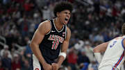 Freshman Koa Peat excelled in college debut as Arizona beat defending champion Florida