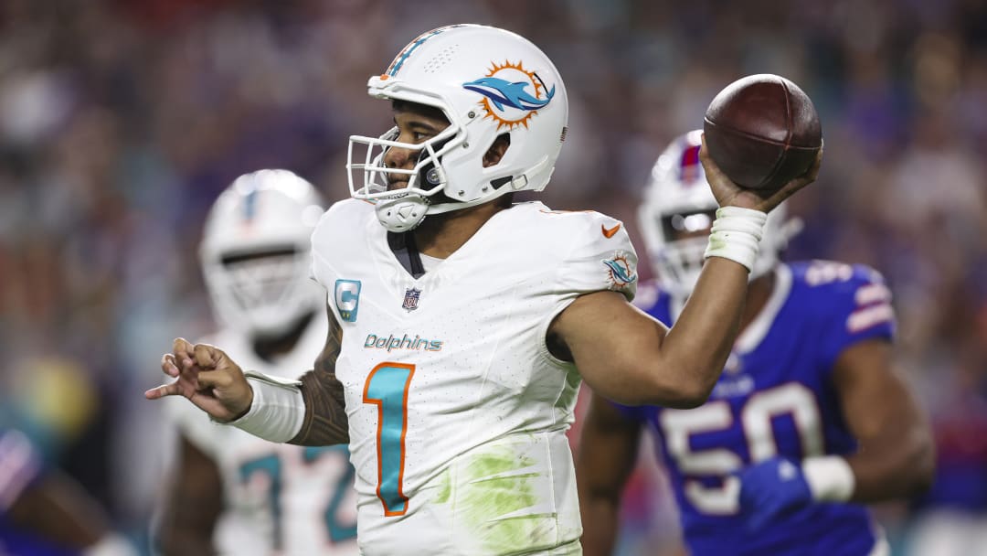 Buffalo Bills v Miami Dolphins