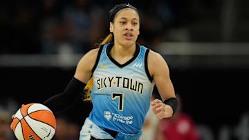 Chicago Sky, Chennedy Carter
