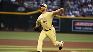 Los Angeles Dodgers v Arizona Diamondbacks