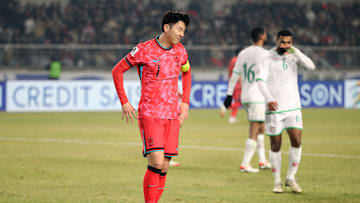 A frusrated Heung-Min Son during South Korea's draw with Oman 