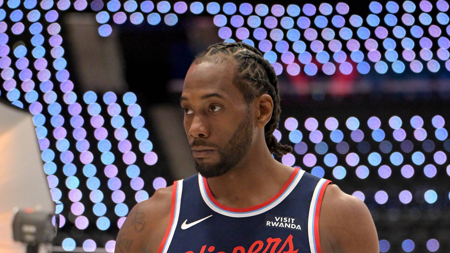 Kawhi Leonard révèle sa motivation après une sortie décevante des séries éliminatoires 2025