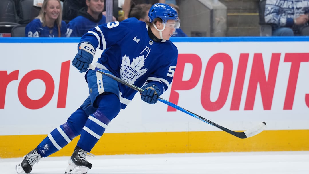 Detroit Red Wings v Toronto Maple Leafs