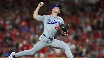 Los Angeles Dodgers v Cincinnati Reds