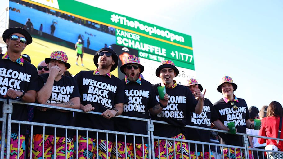Fans welcome Brooks Koepka back on hole 16 during the second round of the 2026 WM Phoenix Open. 
