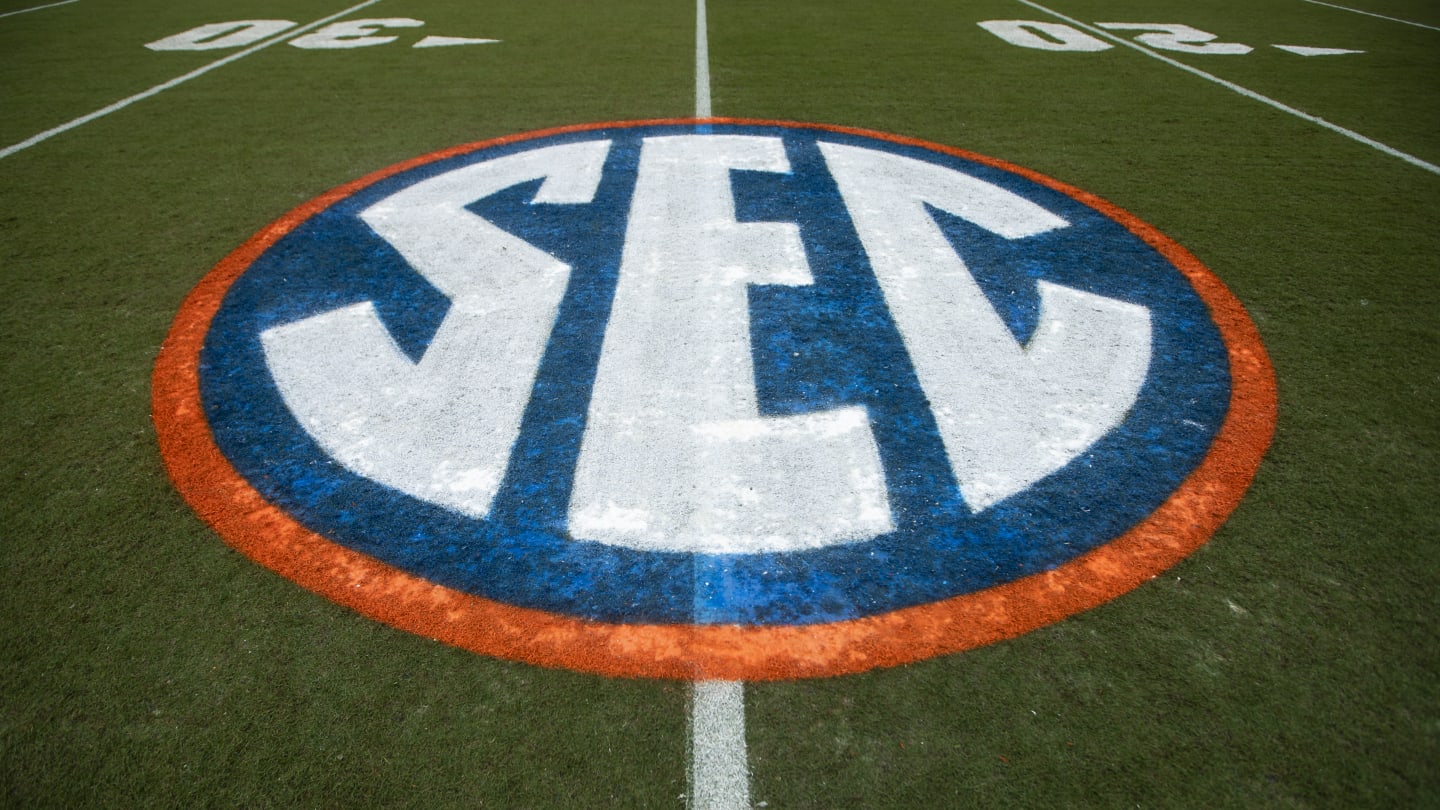 2024 SEC Football Win Total Projections Analysis Over/Under Picks for