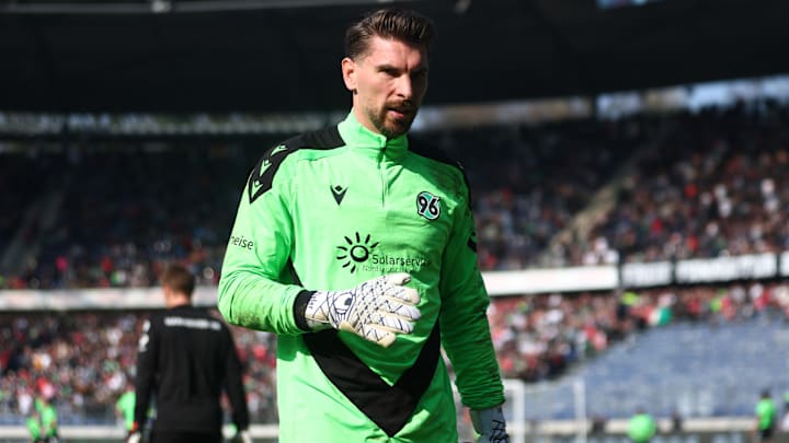 Ex-96-Keeper Ron-Robert Zieler Ex-96-Keeper Ron-Robert Zieler