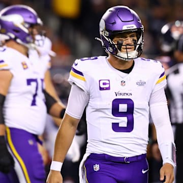 J.J. McCarthy in his NFL debut against the Bears.