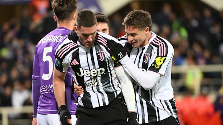 Dusan Vlahovic und Kenan Yildiz stürmen gemeinsam für Juventus Turin Dusan Vlahovic und Kenan Yildiz stürmen gemeinsam für Juventus Turin