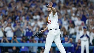San Francisco Giants v Los Angeles Dodgers