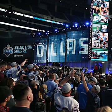 Dallas Cowboys fans wait for the No. 19 pick in the first round of the NFL Draft at AT&T Stadium. 