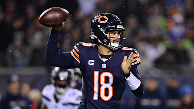 Chicago Bears quarterback Caleb Williams (18) passes the ball