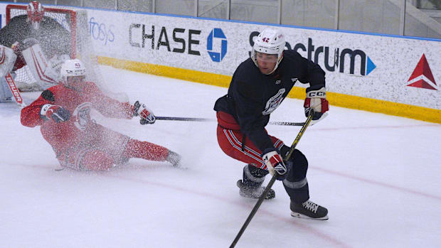 Noah Laba left a teammate in the dust, before shifting away with the puck
