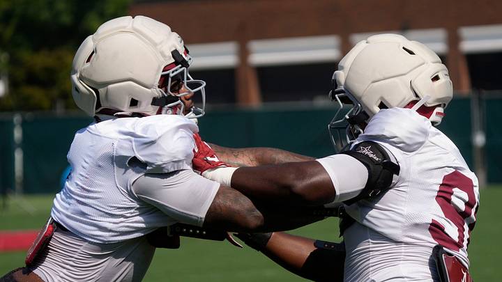 Aug. 17, 2026; Tuscaloosa, AL, USA;  Alabama defensive lineman Devan Thompkins (1) and Alabama defensive lineman Terrance Green (99) face off at practice for the Alabama Crimson Tide.
