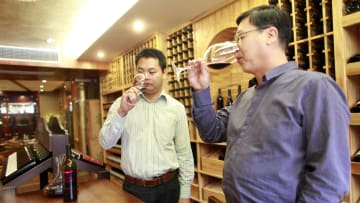 China - Business - China Wine Sales