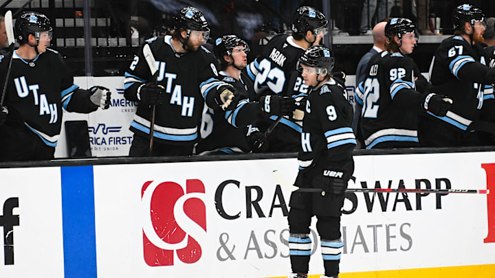 Winnipeg Jets v Utah Hockey Club
