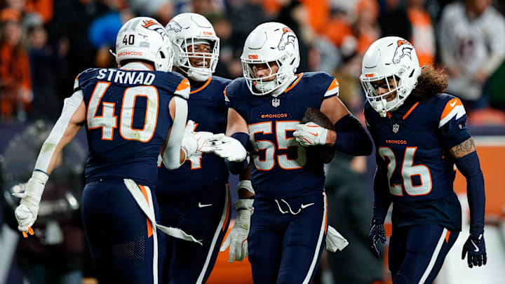 The Denver Broncos defense is the top unit in Michael Fabiano's new fantasy football defensive rankings for 2025. 