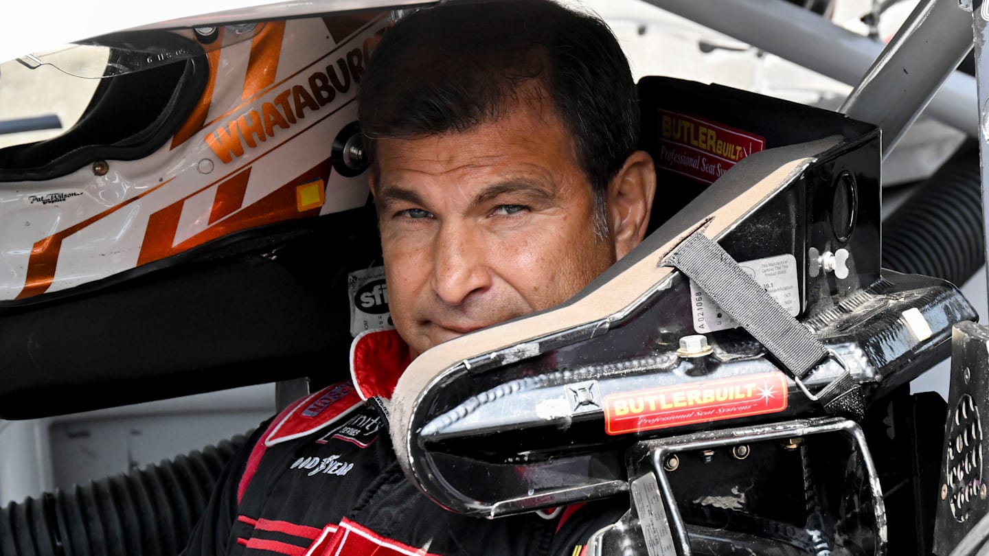 Veteran Racer David Starr Emotional After First Top-10 Finish in 7 Years