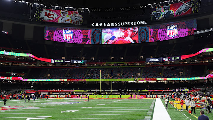 The Chiefs remain small favorites hours before opening kick-off at Super Bowl 59.