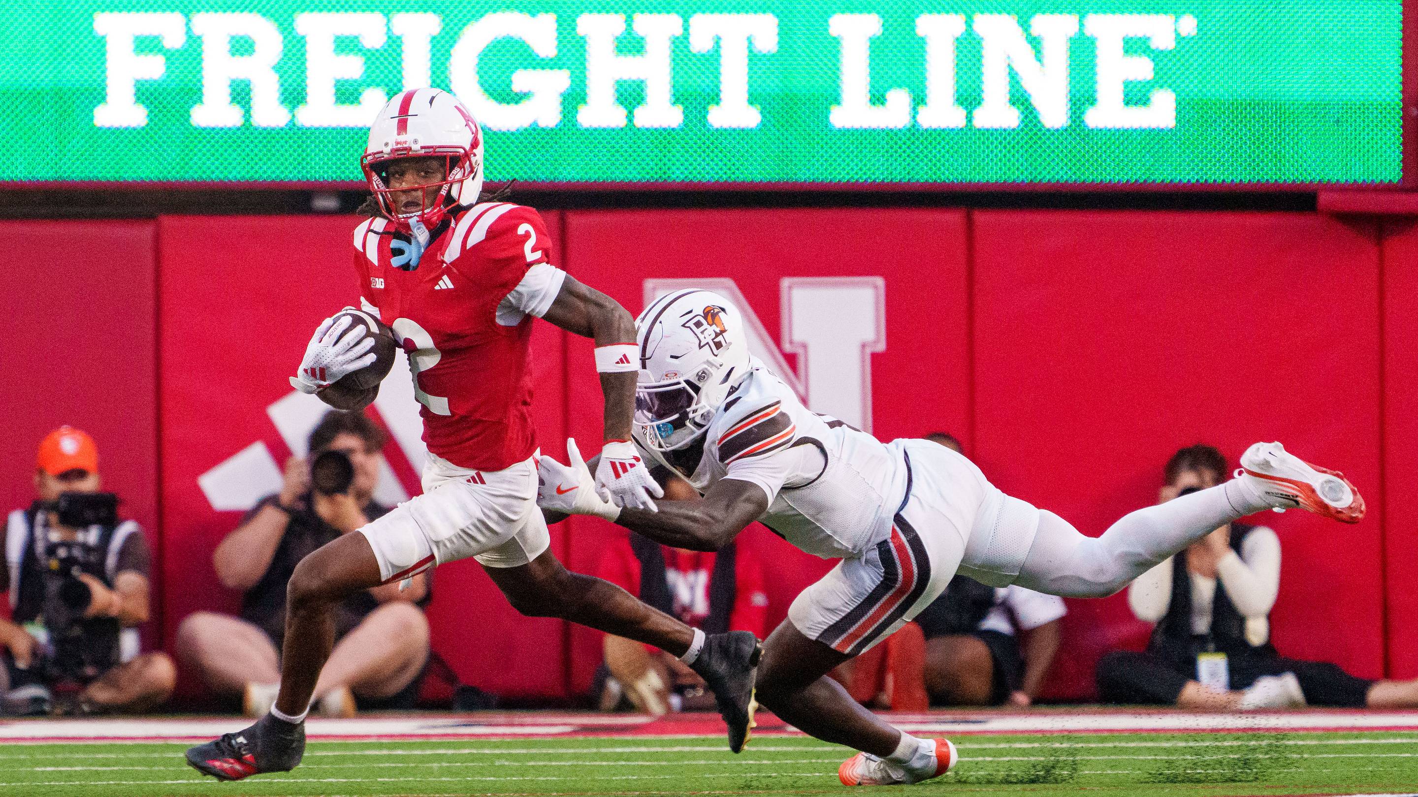 Huskers Hammer the Flummoxed Falcons as Colandrea Continues to Connect