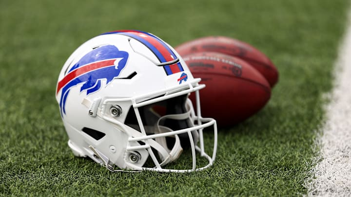 Las Vegas Raiders v Buffalo Bills