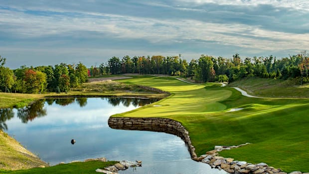 Shepherd's Rock 18th hole at Nemacolin resort