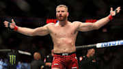 Jan Blachowicz derrotó a Rakic 