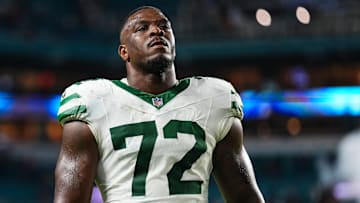 NY Jets defensive end Micheal Clemons